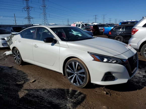2019 Nissan Altima 2.5 SR with VIN 1N4BL4CVXKC253574, listed as a Copart auction lot 47354915 with 50,460 mi miles and Salvage Title. Bid and sale history available at carsss.com. Image 4.