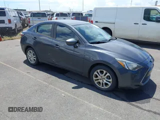 2016 Scion iA z VIN 3MYDLBZV5GY113222, wystawiony jako IAAI lot #42076460 z przebiegiem 112 249 mil mil oraz . Historia ofert i sprzedaży dostępna na DreamBid. Obrazek 1.