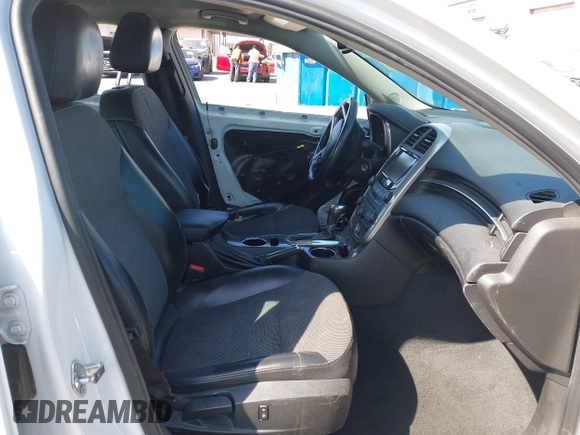 2015 Chevrolet Malibu LT with VIN 1G11D5SLXFF226106, listed as a IAAI auction lot 41978104 with 242,927 mi miles and . Bid and sale history available at DreamBid. Image 5.