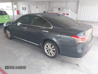 2011 Lexus ES 330 with VIN JTHBK1EG6B2446495, listed as a IAAI auction lot 42549539 with 284,313 mi miles and . Bid and sale history available at DreamBid. Image 3.