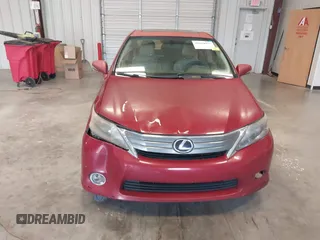 2010 Lexus HS 250h z VIN JTHBB1BAXA2005211, wystawiony jako IAAI lot #41884955 z przebiegiem 214 578 mil mil oraz . Historia ofert i sprzedaży dostępna na DreamBid. Obrazek 13.