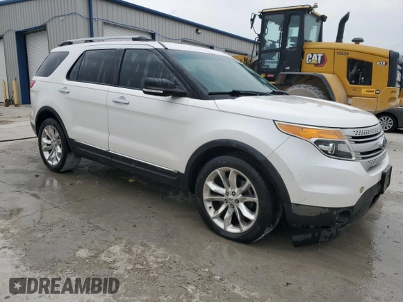 2014 Ford Explorer XLT z VIN 1FM5K7D84EGC21975, wystawiony jako Copart lot #58429485 z przebiegiem 159 240 mil mil oraz Szkoda całkowita • Salvage title. Historia ofert i sprzedaży dostępna na DreamBid. Obrazek 4.