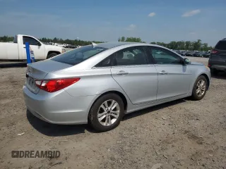 2013 Hyundai Sonata GLS with VIN 5NPEB4AC6DH737664, listed as a Copart auction lot 55560495 with 207,049 mi miles and Clean Title. Bid and sale history available at carsss.com. Image 3.