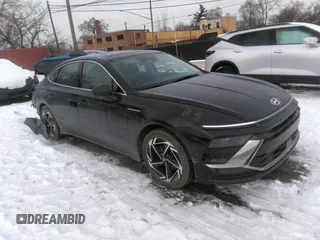 2024 Hyundai Sonata SEL с VIN KMHL14JA5RA354494, выставлен на аукционе IAAI как лот 41335939 с пробегом 12 328 миль миль и . История ставок и продаж доступна на DreamBid. Изображение 1.
