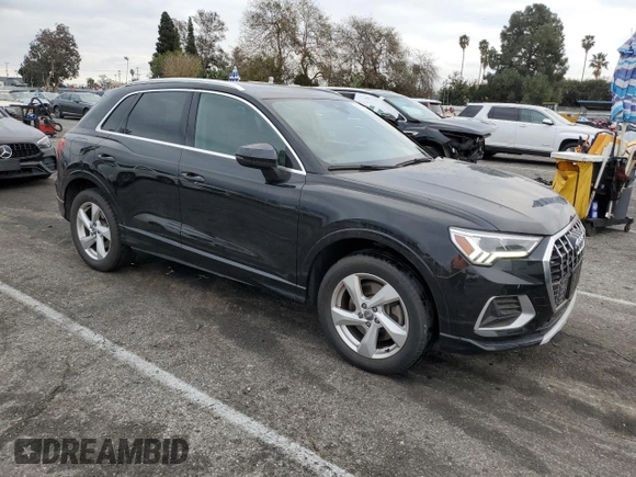 2019 Audi Q3 Premium Plus with VIN WA1BECF39K1079706, listed as a Copart auction lot 43796845 with 33,521 mi miles and Salvage Title. Bid and sale history available at carsss.com. Image 4.
