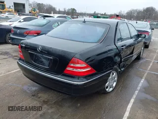 2002 Mercedes-Benz S-Class 4.3L with VIN WDBNG70JX2A298541, listed as a IAAI auction lot 41757586 with 98,305 mi miles. Bid and sale history available at carsss.com. Image 4.