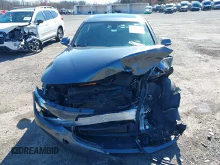 2016 BMW 3 Series 320i xDrive z VIN WBA8E5G59GNU21101, wystawiony jako IAAI lot #41933679 z przebiegiem Nie podano mil oraz . Historia ofert i sprzedaży dostępna na DreamBid. Obrazek 12.