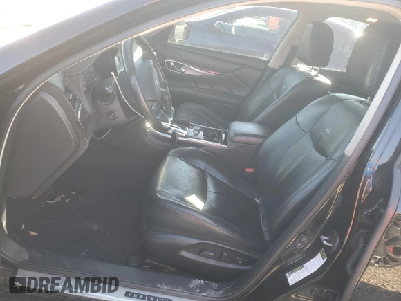 2013 Infiniti M37 with VIN JN1BY1AP7DM514562, listed as a Copart auction lot 82573534 with 135,852 mi miles and Non Repairable. Bid and sale history available at carsss.com. Image 7.