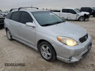 2006 Toyota Matrix STD with VIN 2T1KR32E96C614648, listed as a Copart auction lot 45016095 with 196,432 mi miles and Salvage title. Bid and sale history available at DreamBid. Image 4.