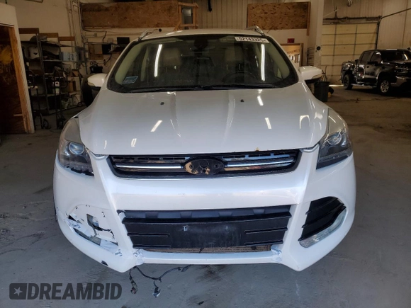 2014 Ford Escape Titanium with VIN 1FMCU9J94EUE52922, listed as a Copart auction lot 52143325 with 193,819 mi miles and Salvage Title. Bid and sale history available at carsss.com. Image 5.
