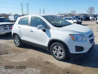 2016 Chevrolet Trax LS with VIN 3GNCJKSB4GL280174, listed as a IAAI auction lot 41982347 with 112,195 mi miles. Bid and sale history available at carsss.com. Image 1.