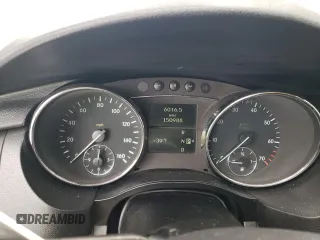 2006 Mercedes-Benz R-Class 5.0L with VIN 4JGCB75E06A015990, listed as a Copart auction lot 43263575 with 150,988 mi miles and Salvage Title. Bid and sale history available at carsss.com. Image 9.