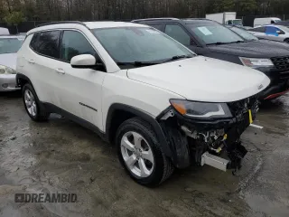 2018 Jeep Compass Altitude with VIN 3C4NJDBBXJT331696, listed as a Copart auction lot 44139355 with 107,443 mi miles and Salvage Title. Bid and sale history available at carsss.com. Image 4.