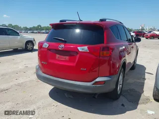 2013 Toyota RAV4 XLE with VIN 2T3WFREV0DW058161, listed as a IAAI auction lot 42106033 with 261,011 mi miles. Bid and sale history available at carsss.com. Image 4.