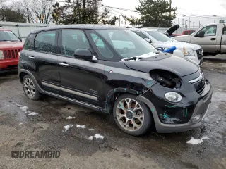 2014 FIAT 500L Trekking with VIN ZFBCFADH0EZ008008, listed as a Copart auction lot 81601874 with 91,812 mi miles and Salvage Title. Bid and sale history available at carsss.com. Image 4.