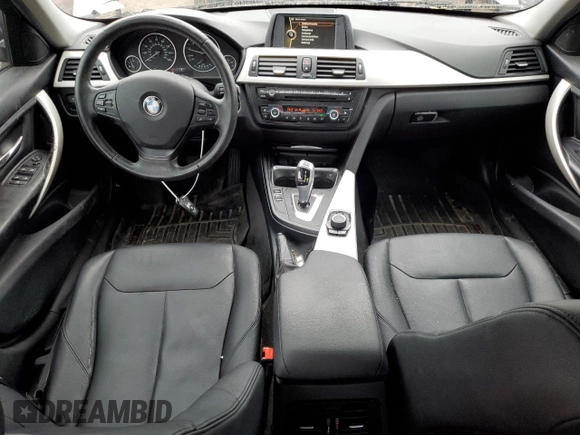 2014 BMW 3 Series 320i xDrive with VIN WBA3C3C5XEP661558, listed as a Copart auction lot 43089585 with 80,662 mi miles and Salvage Title. Bid and sale history available at carsss.com. Image 8.