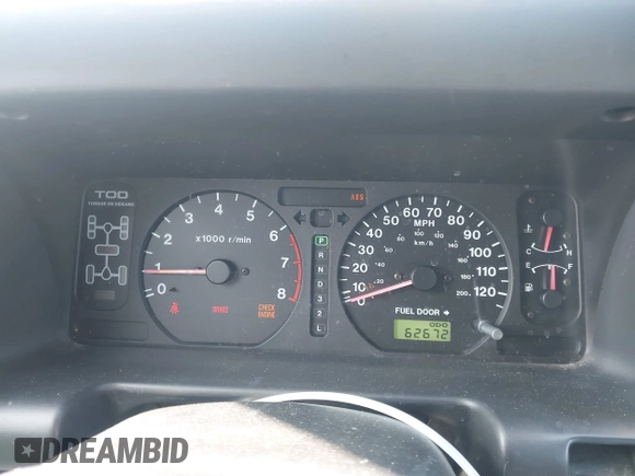 1999 Isuzu Trooper S with VIN JACDJ58X7X7926697, listed as a IAAI auction lot 42654076 with 62,672 mi miles and . Bid and sale history available at DreamBid. Image 7.