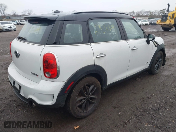 2012 MINI Countryman S with VIN WMWZC5C56CWL56311, listed as a IAAI auction lot 41825109 with Not Provided miles and . Bid and sale history available at DreamBid. Image 4.