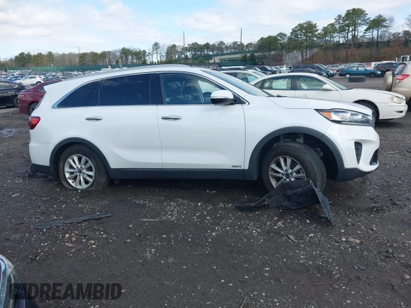 2020 Kia Sorento LX with VIN 5XYPGDA34LG691655, listed as a IAAI auction lot 41974972 with 62,865 mi miles. Bid and sale history available at carsss.com. Image 13.
