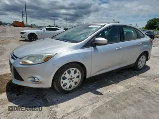 2012 Ford Focus SE with VIN 1FAHP3F25CL386013, listed as a Copart auction lot 62707885 with 147,899 mi miles and Clean title. Bid and sale history available at DreamBid. Image 1.