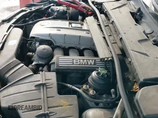 2006 BMW 3 Series 330xi с VIN WBAVD33576KV60739, выставлен на аукционе IAAI как лот 43012918 с пробегом 147 611 миль миль и . История ставок и продаж доступна на DreamBid. Изображение 13.