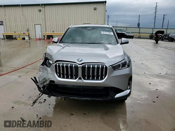 2024 BMW X1 xDrive28i с VIN WBX73EF07R5Z37604, выставлен на аукционе Copart как лот 55157395 с пробегом 9 531 миль миль и Списание • Salvage title. История ставок и продаж доступна на DreamBid. Изображение 14.
