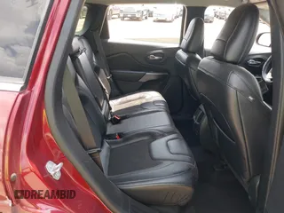 2020 Jeep Cherokee Latitude Plus с VIN 1C4PJLLBXLD547610, выставлен на аукционе IAAI как лот 42019215 с пробегом 97 207 миль миль и . История ставок и продаж доступна на DreamBid. Изображение 8.