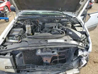 2001 GMC Jimmy SLT with VIN 1GKDT13W412121445, listed as a Copart auction lot 76842164 with 277,068 mi miles and Salvage Title. Bid and sale history available at carsss.com. Image 12.