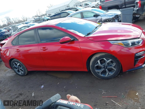 2021 Kia Forte LXS z VIN 3KPF24AD6ME324595, wystawiony jako IAAI lot #41743563 z przebiegiem 54 597 mil mil oraz . Historia ofert i sprzedaży dostępna na DreamBid. Obrazek 13.