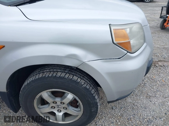 2007 Honda Pilot EX with VIN 5FNYF18457B009707, listed as a IAAI auction lot 42030214 with 229,462 mi miles. Bid and sale history available at carsss.com. Image 6.