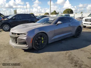 2021 Chevrolet Camaro 1SS with VIN 1G1FF1R7XM0102340, listed as a Copart auction lot 44996285 with 39,177 mi miles and Salvage Title. Bid and sale history available at carsss.com. Image 1.