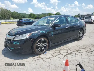 2017 Honda Accord Touring with VIN 1HGCR3F93HA026321, listed as a Copart auction lot 62130325 with 205,762 mi miles and Salvage title. Bid and sale history available at DreamBid. Image 1.
