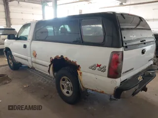 2003 Chevrolet Silverado 1500 LS with VIN 1GCEK14V03Z258627, listed as a IAAI auction lot 42188865 with 199,972 mi miles. Bid and sale history available at carsss.com. Image 3.
