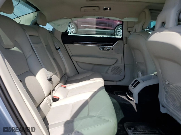 2019 Volvo S90 Momentum with VIN LVY102MK9KP080090, listed as a Copart auction lot 60984564 with 57,148 mi miles and Salvage Title. Bid and sale history available at carsss.com. Image 10.
