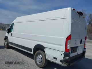 2025 Ram ProMaster Cargo Tradesman with VIN 3C6MRVJG1SE519849, listed as a IAAI auction lot 41782361 with 2,288 mi miles and . Bid and sale history available at DreamBid. Image 3.