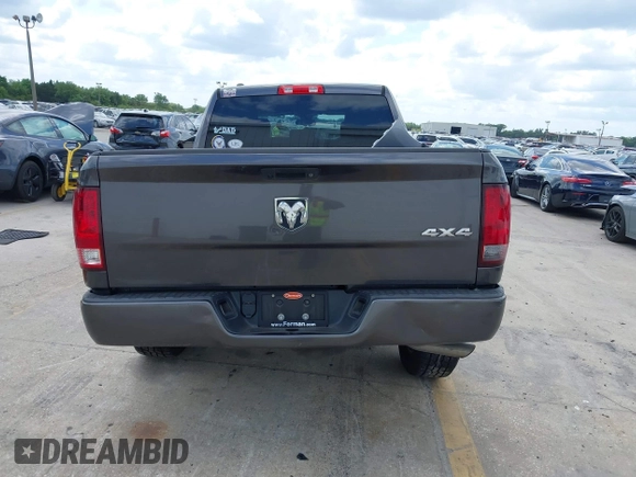 2018 Ram 1500 Express with VIN 1C6RR7FG3JS295943, listed as a IAAI auction lot 41906550 with 89,332 mi miles and . Bid and sale history available at DreamBid. Image 17.