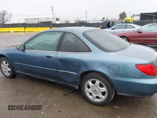 1997 Acura CL z VIN 19UYA1251VL023731, wystawiony jako IAAI lot #41812544 z przebiegiem 85 148 mil mil oraz . Historia ofert i sprzedaży dostępna na DreamBid. Obrazek 6.