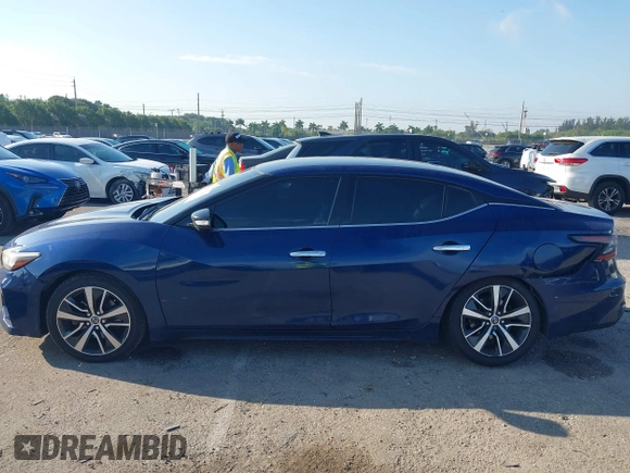 2020 Nissan Maxima SV with VIN 1N4AA6CV4LC365835, listed as a IAAI auction lot 41761294 with 126,854 mi miles. Bid and sale history available at carsss.com. Image 14.