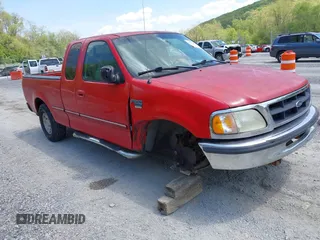 1998 Ford F-150 z VIN 1FTZX1768WNB10115, wystawiony jako IAAI lot #42144769 z przebiegiem 294 775 mil mil oraz . Historia ofert i sprzedaży dostępna na DreamBid. Obrazek 1.