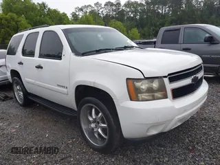 2008 Chevrolet Tahoe LS with VIN 1GNFC13C18J127088, listed as a IAAI auction lot 42286169 with 475,240 mi miles and . Bid and sale history available at DreamBid. Image 1.