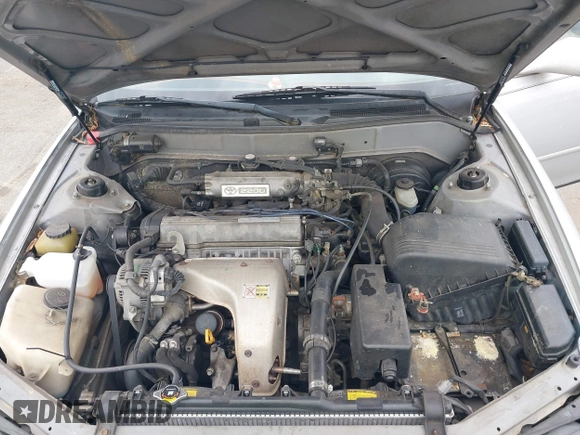 1993 Toyota Camry LE z VIN 4T1SK12E0PU290398, wystawiony jako IAAI lot #42032664 z przebiegiem 264 922 mil mil oraz . Historia ofert i sprzedaży dostępna na DreamBid. Obrazek 10.