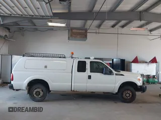2011 Ford Super Duty F-250 SRW XL with VIN 1FT7X2B64BEB82069, listed as a IAAI auction lot 41818418 with 333,546 mi miles. Bid and sale history available at carsss.com. Image 13.