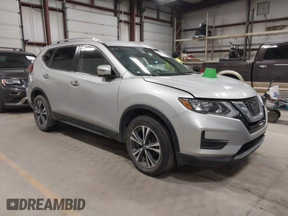 2020 Nissan Rogue SL with VIN 5N1AT2MV0LC795806, listed as a IAAI auction lot 41660180 with 64,217 mi miles and . Bid and sale history available at DreamBid. Image 1.