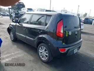 2012 Kia Soul + with VIN KNDJT2A67C7360534, listed as a IAAI auction lot 42096541 with 183,452 mi miles. Bid and sale history available at carsss.com. Image 3.