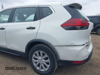 2018 Nissan Rogue SV with VIN KNMAT2MT5JP521736, listed as a IAAI auction lot 41804093 with 132,889 mi miles and . Bid and sale history available at DreamBid. Image 17.
