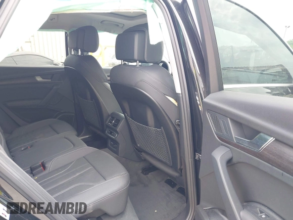 2024 Audi Q5 S line Premium Plus with VIN WA1EAAFY8R2025472, listed as a IAAI auction lot 42371409 with 10,737 mi miles and . Bid and sale history available at DreamBid. Image 7.