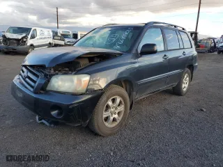 2006 Toyota Highlander w/3rd Row with VIN JTEDP21A260110407, listed as a Copart auction lot 88809225 with 304,911 mi miles and Salvage Title. Bid and sale history available at carsss.com. Image 1.