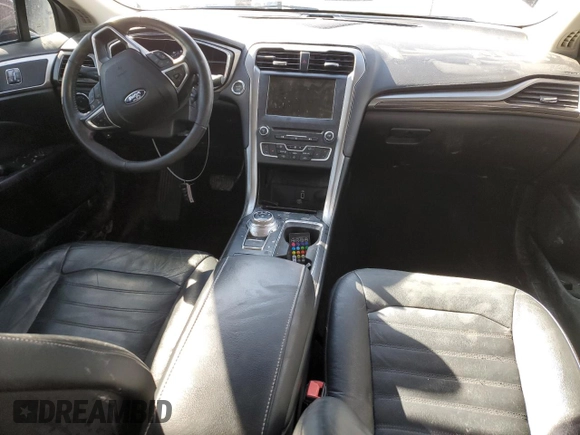 2017 Ford Fusion SE with VIN 3FA6P0H9XHR199696, listed as a Copart auction lot 49957275 with 139,677 mi miles and Salvage Title. Bid and sale history available at DreamBid. Image 8.