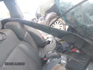 2006 Ford F-150 STX с VIN 1FTRX12WX6FA25231, выставлен на аукционе IAAI как лот 42396257 с пробегом Не указан миль и . История ставок и продаж доступна на DreamBid. Изображение 5.
