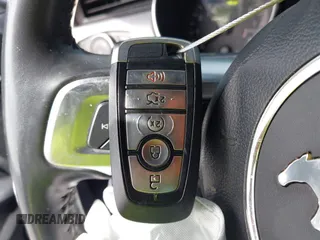 2018 Ford Mustang GT z VIN 1FA6P8CF7J5163016, wystawiony jako IAAI lot #42231330 z przebiegiem 55 810 mil mil oraz . Historia ofert i sprzedaży dostępna na DreamBid. Obrazek 11.